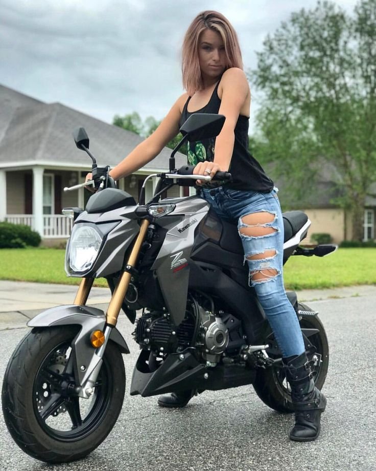 Beautiful girls and bikes in Huh Hoto