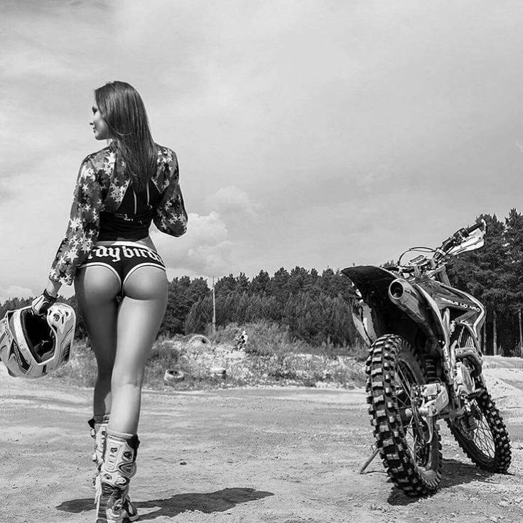 Beautiful girls and motorcycles in Huh Hoto
