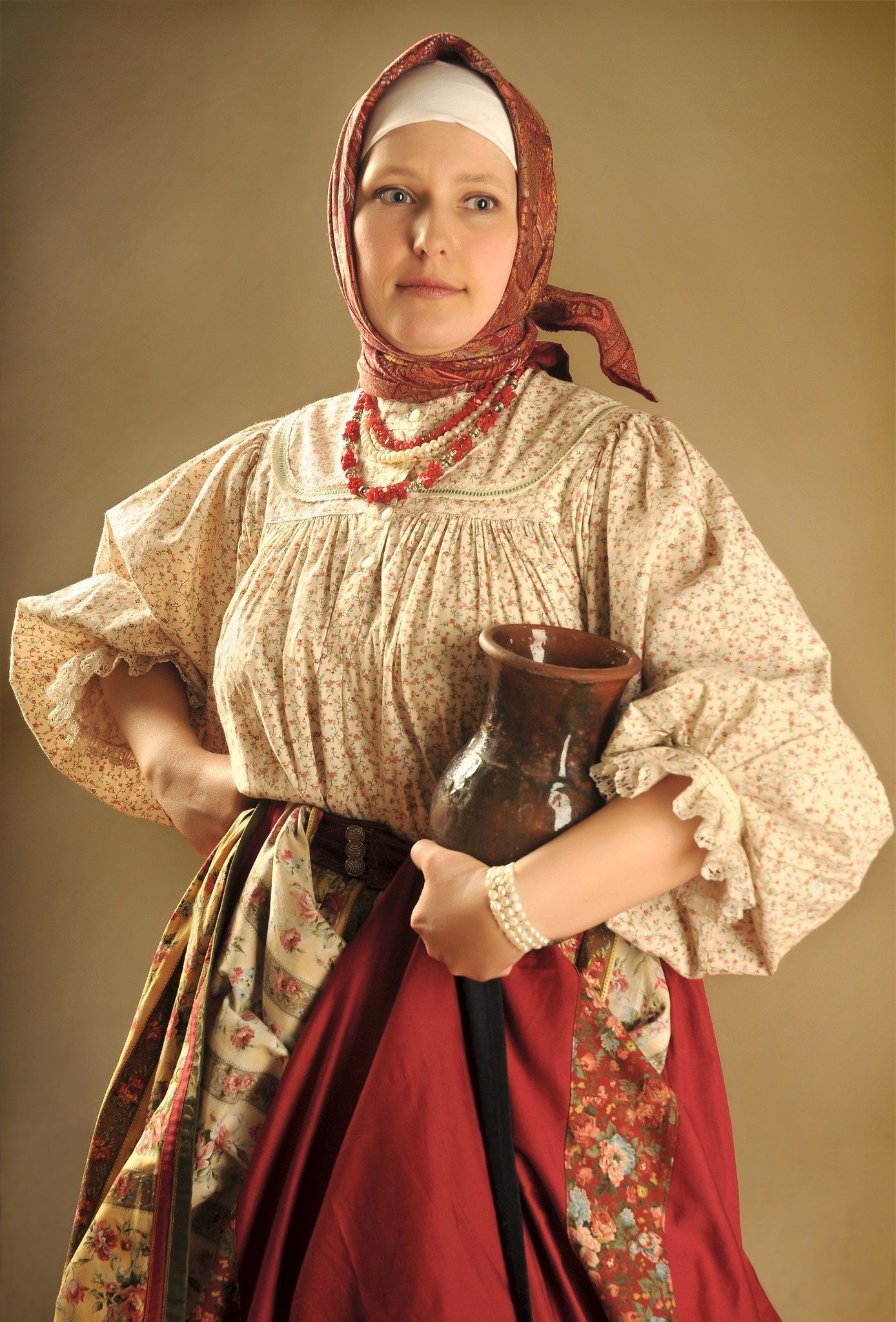 Girls in Slavic costumes in Huh Hoto